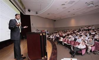 Participants are attentive to the trends introduced at Computex Taipei DIGITIMES Tech Forum 2012 - Mobile Technology.