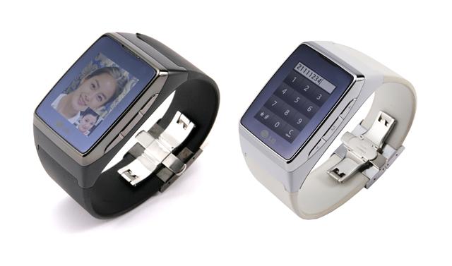 MWC 2009: LG showcases 3G Watch Phone