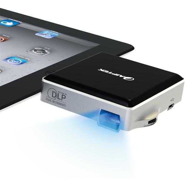 Computex 2012: Aiptek MobileCinema pico projector i50D, for iPad, iPhone and iPod