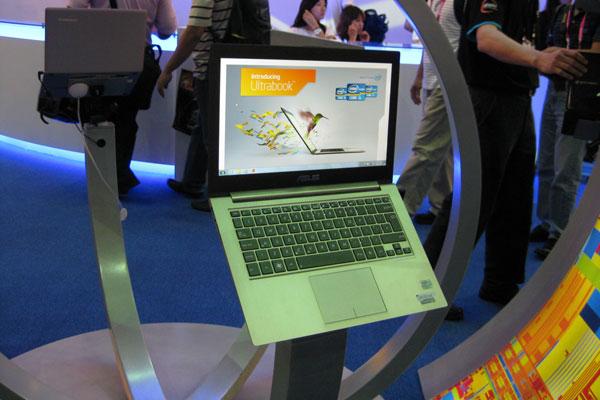Intel showcases ultrabooks from different brands