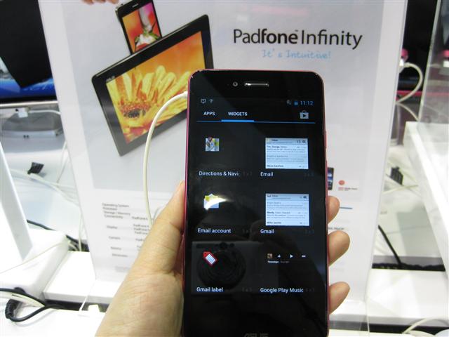 Asus Padfone Infinity in Computex 2013