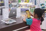 Tablet players turning to focus on large-size products