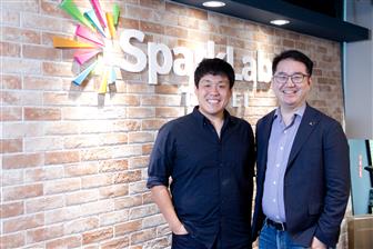 TI CEO Edwin Shao (left) and SparkLabs Taipei co-founder Edgar Chiu (right)